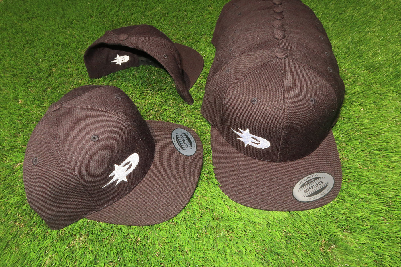 Snapback (Black)