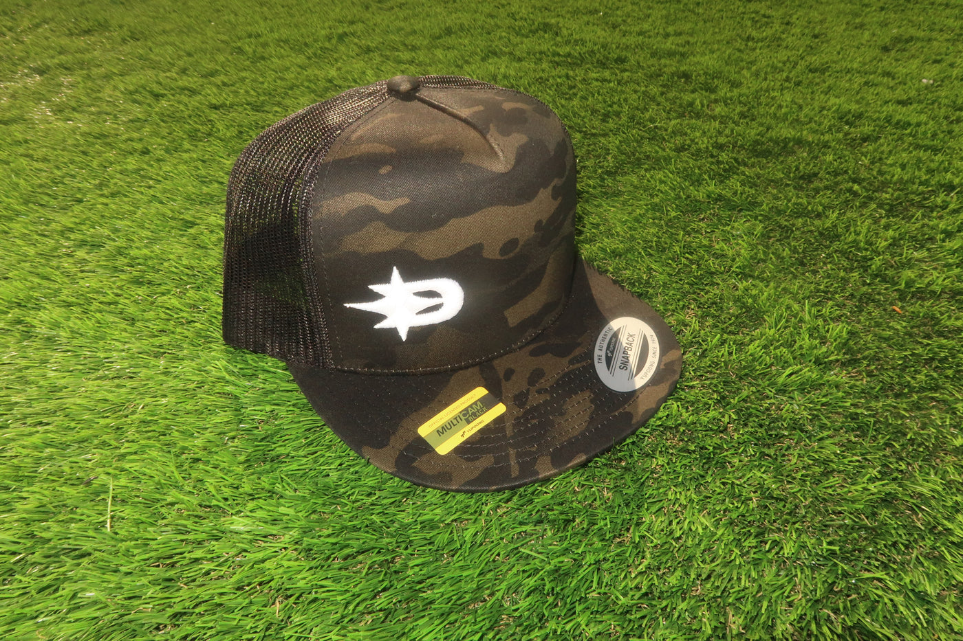Snapback (camo/mesh)